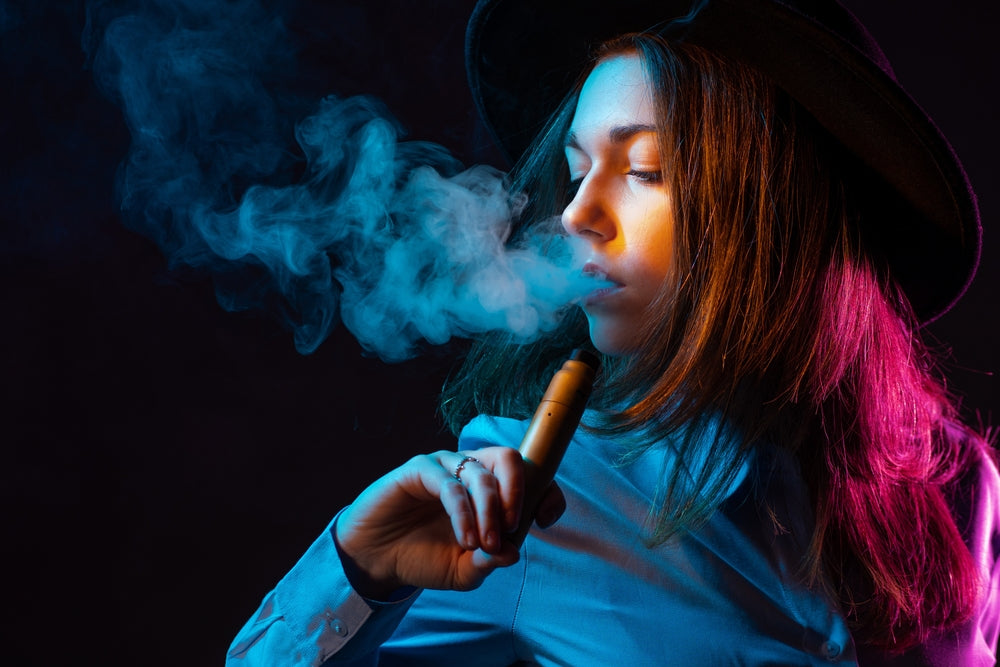 Underage Vaping: is it A Problem?-main-article-image